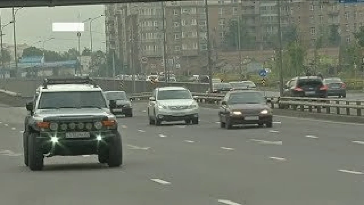 Алматыда мемлекеттік көліктер электронды саудада жаппай сатылуда