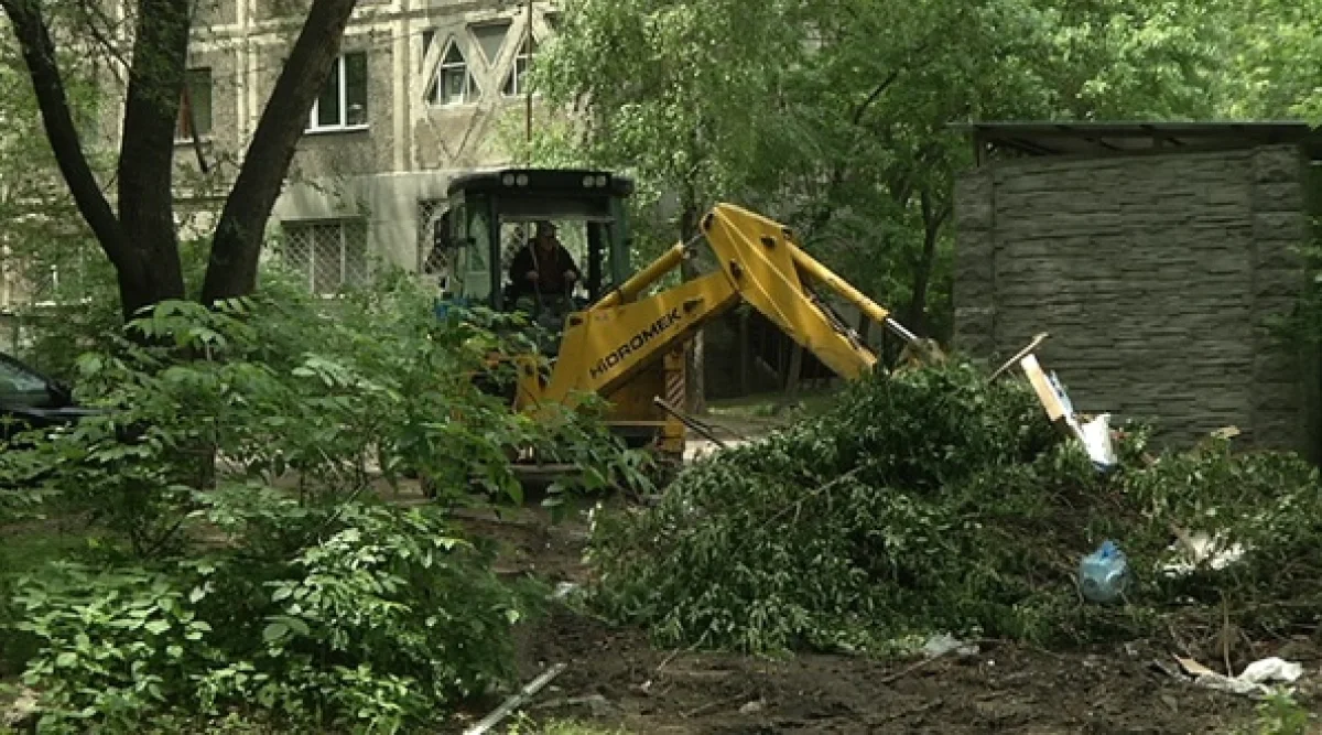 Алматыда көгілдір отын сақтайтын резервуарлар жаппай алынып жатыр