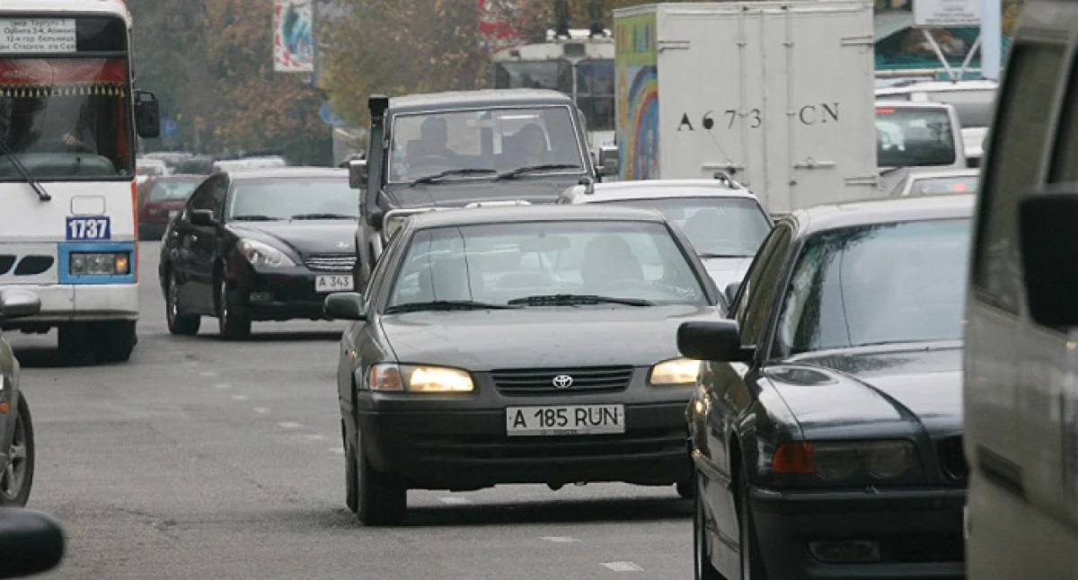 До 40 км в час могут снизить скорость для авто близ школ Алматы