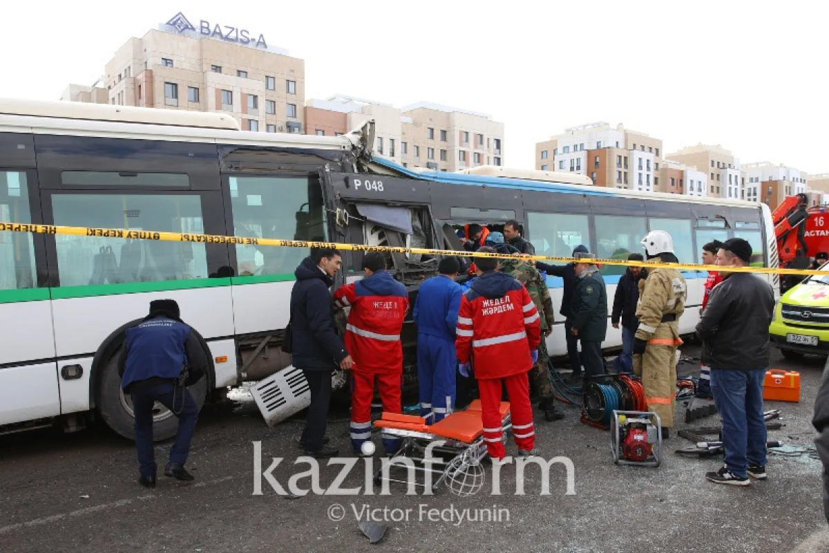 Смертельное ДТП с тремя автобусами в столице: у водителя "схватило" сердце 