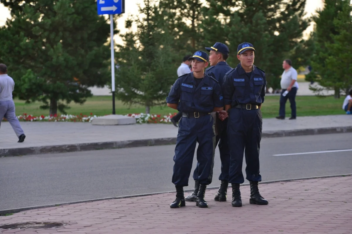 Бакытжан Сагинтаев провел совещание с Департаментом полиции Алматы по вопросам безопасности 