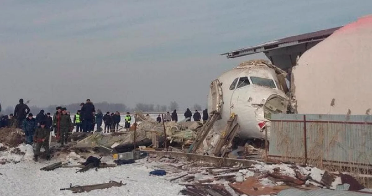 Есеңгіреп қалдық: Bek Air компаниясы екі күндік үнсіздіктен кейін баспасөз мәслихатын өткізді