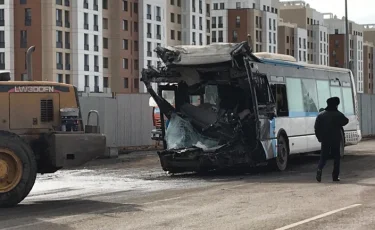 Столкновение трех автобусов: погибшая была матерью-одиночкой 