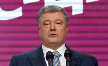 Петр Порошенко признал поражение на выборах