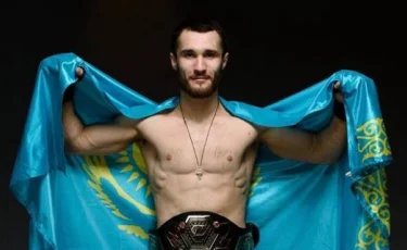 Третий боец из Казахстана подписал контракт с UFC