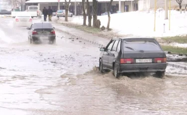 Шымкентте нөсер жауын жұртты әбігерге салды