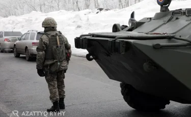 Нұр-Сұлтан мен Алматыда карантин режимін қамтамасыз етуге әскерлер жұмылдырылды