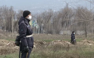 По всему периметру Алматы круглосуточно ведется охрана границ