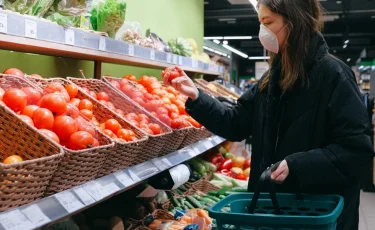 В Казахстане построят оптово-распределительные центры для стабилизации цен на продукты