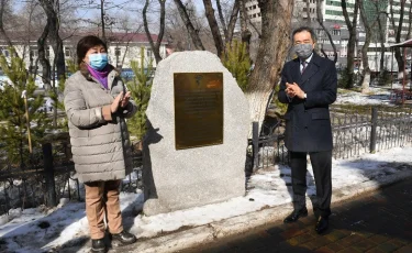 В Алматы откроется памятник медикам, боровшимся с КВИ