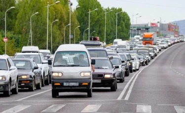 Б. Сагинтаев: в Алматы 80% дорог в хорошем и удовлетворительном состоянии