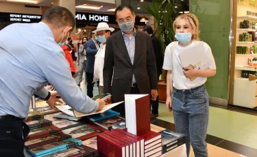 В Алматы проходит книжный фестиваль Kitap Fest