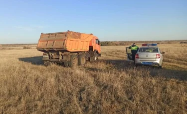 Пьяный водитель КамАЗа пытался скрыться от полиции