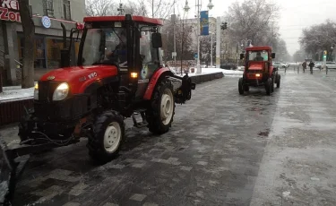 Уборка снега в Алматы: уже вывезено 2 720 кубических метров 