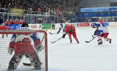 Сборная Кыргызстана выиграла Чемпионат мира по хоккею с шайбой