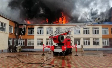 Павлодардағы мектептің өртенуіне байланысты қылмыстық іс қозғалды 