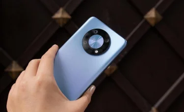 Новый HUAWEI nova Y90: прорыв в области визуализации и дизайна