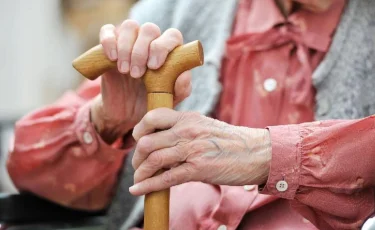 Парламент әйелдердің зейнет жасына байланысты заң қабылдады