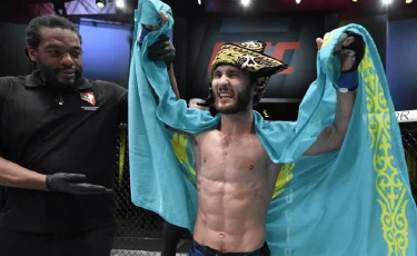 Казахстанский боец Сергей Морозов одержал третью победу в UFC