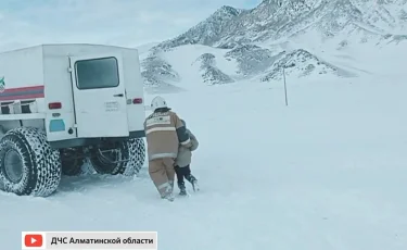 Непогода:  12 человек остаются заложниками в горной местности