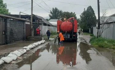 В Алматы для предупреждения и ликвидации подтоплений будут дежурить десятки бригад