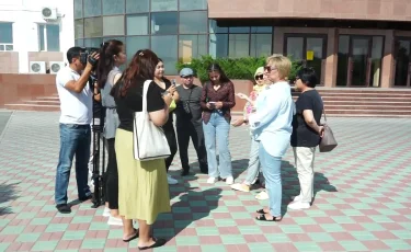 «Далада қалдық»: үйі өртенген атыраулықтар әкімдіктен көмек сұрады