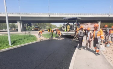 Құлжа тасжолы мен Бұқтырма көшесінің қиылысындағы жол тексеруден кейін қайта төселді