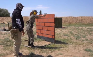 В Алматинской области прошли курсы по «Армейской тактической стрельбе»