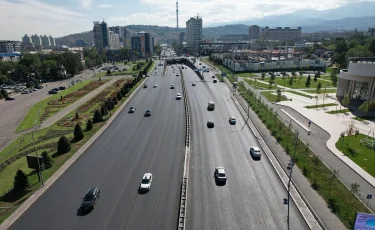 В Алматы 8-полосное движение на мосту через реку Есентай открыто в срок