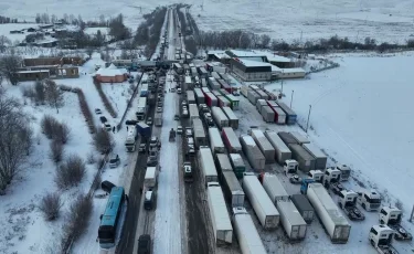 Республиканские трассы: в шести областях страны закрыты автодороги