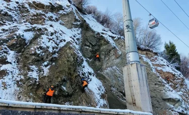 Изменен график пропускного режима по дороге Медеу-Шымбулак