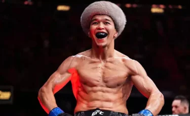 Асу Алмабаев вернулся домой: как Казахстан встретил бойца UFC