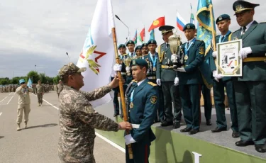 В Алматы подвели итоги X Международного военно-патриотического сбора молодежи "Айбын"