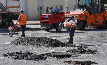 Со следующего года люки на дорогах будут ремонтироваться по новым стандартам – аким Алматы 