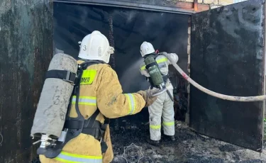 Павлодар облысында тұрғын үй өртеніп, бір адам қаза тапты