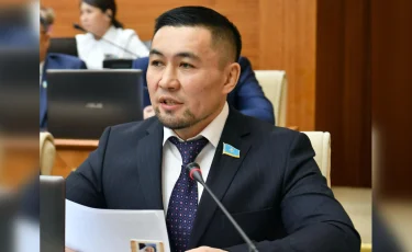 Ардақ Назаров ажырасатын ерлі-зайыптыларға жоғары көлемде жарна төлетуді ұсынды